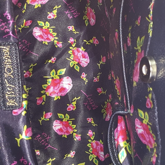 Betsey Johnson Faux Leather Quilted Heart Satchel - Picture 6 of 12